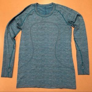 Lululemon long sleeved top